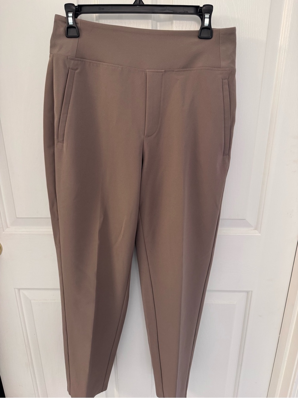 Athleta Endless Pant-size 6 - brown/taupe